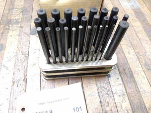 lot 101 image: Transfer Punch Set, 332 - 12...