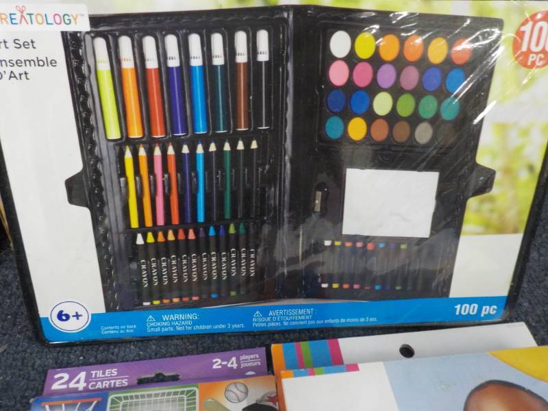 100 pc Art Set, Spritz and Game...