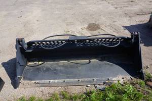 lot 12 image: Brand New Universal Mount Bobcat Skid Loader Skid Steer 84 4 in 1 Bucket
