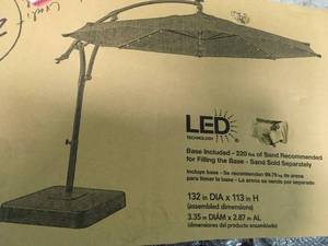 Hampton Bay 11 ft. LED Round Offset Outdoor Patio Umbrella customer Return