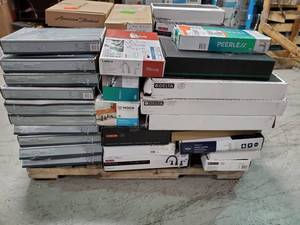Pallet of assorted branded faucets customer returns various brands, model, conditions some used or missing parts