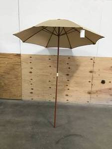 CASTLECREEK 6 Wooden Market Umbrella