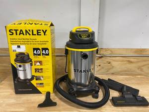 lot 5 image: STANLEY 4 Gal. Stainless Steel WetDry Vacuum