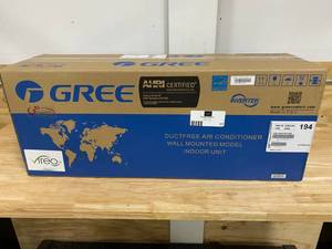 lot 17 image: GREE 12k BTU Gree Vireo Wall Mounted Ductless Air Handler