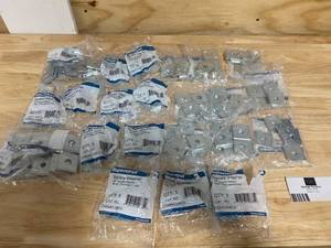 lot 52 image: Lot of SUPERSTRUT Square Washers
