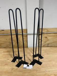 lot 72 image: Lot of four hairpin legs - 24 long
