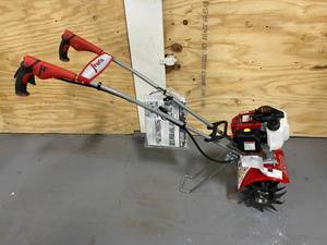 lot 80 image: MANTIS 25cc 4-Cycle Plus Gas Mini Tiller