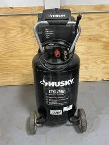 lot 89 image: HUSKY 30 Gal. 175 PSI High Performance Oil Free Portable Electric Air Compressor - Not working