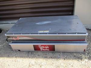 lot 21 image: (2) APW Wyott Warming Units 35.5 X...