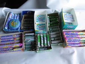 lot 75 image: Mentos & Breath Mints See Photos ...