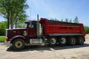 1998 Peterbilt 379 Dump Truck