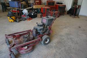 Toro Proline Commercial Walk Behind Lawn Mower