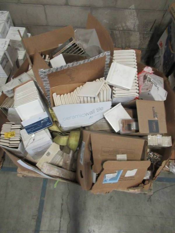 lot 125 image: WHOLESALE MIXED PALLET OF MISCELLANEOUS WALL TILE