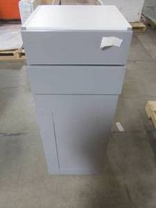 lot 309 image: J Collection Shaker Assembled 15 in. x 40 in. x 14 in. Wall Cabinet with Three 5 in. Drawers in Gray W1540C(LR)-GS