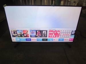 lot 56 image: Samsung 50 4K Smart LED TV, UN50NU6950