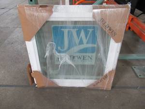 lot 620 image: Jeld-wen Small White Vinyl Picture Window, Fin Install, Approximate Dimensions 23 58 X 22 14 X 1 12