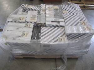 lot 342 image: WHOLESALE MIXED PALLET OF MISCELLANEOUS WALL TILE