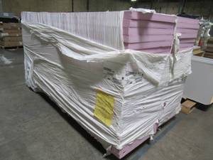 lot 115 image: Owens Corning FOAMULAR 250 2 in. x 2 ft. x 8 ft. R-10 Rigid Foam Board Insulation Sheathing, F-400 - Some Nicks in Some Pieces.