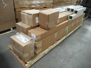 lot 126 image: WHOLESALE MIXED PALLET OF MISCELLANEOUS FENCING - STRAIGHT AND STAIR RAILS, POST SLEEVES AND BRACKETS IN SAND