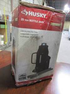 lot 907 image: Husky 20-Ton Bottle Jack, HPL20B-HUSKY