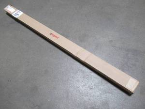 lot 909 image: Box of 10 Legrand Wiremold 5 Metal Channels, B-1, 500 Series