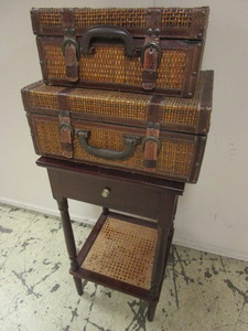 lot 313 image: SOLID WOOD END TABLE, RATTAN SUITCASE DECOR