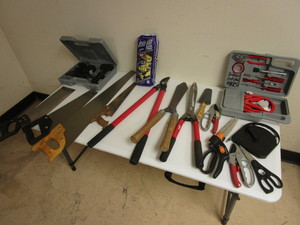 lot 328 image: LAWN AND GARDEN TOOLS, SAWS, TRIMMERS, PRUNERS, 75-FT. TOP BRASS POCKET HOSE, STEEL WOOL, MORE