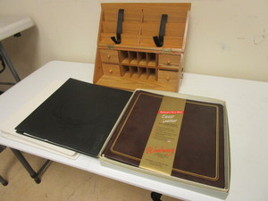 lot 355 image: PORTABLE DESK, WEBWAY CLASSIC LEATHER SCRAPBOOK AND PHOTO ALBUM - NEW, OTHER SCRAPBOOKS