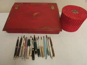 lot 356 image: SWAROVSKI CRYSTALLINE PENS, OTHER PENS, PORTABLE DESK, BASKET