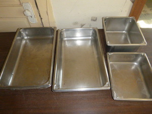 4 Restaurant Pans