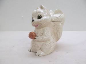 Chipmunk cookie jar