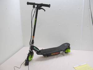 Razor scooter