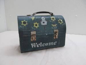vintage lunch box