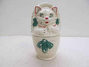 Kitten cookie jar