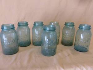 lot 39 image: Vintage Ball Jars