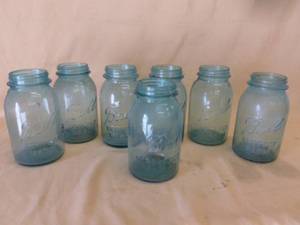 lot 40 image: Vintage Ball Jars