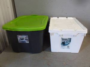 lot 101 image: Storage Totes