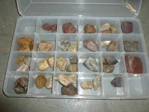 lot 116 image: Collector Rocks