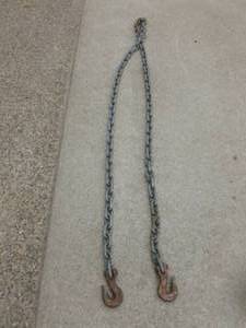 lot 120 image: Log Chain