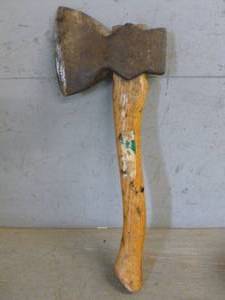 lot 126 image: Hatchet