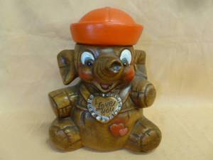 lot 148 image: Vintage Cookie Jar