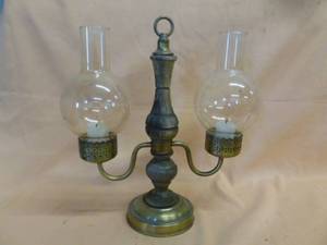lot 155 image: Vintage Candle Lamp