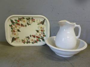 lot 164 image: Vintage Wash Basin And Pitcher