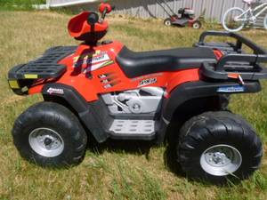 lot 194 image: Kids Four Wheeler