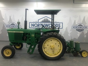 lot 9 image: 1963 John Deere 3010 Diesel Tractor & Planter -No Reserve-