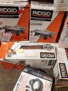 PALLET WITH RIGID OUTDOORGARAGE TOOLS SEE PICS