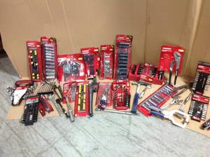 Lot of mix hand tools diferents brands and conditions costumers returns