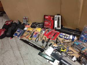 Lot of mix hand tools AND MORE diferents brands and conditions costumers returns