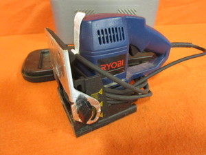 lot 21 image: Ryobi Biscuit Joiner