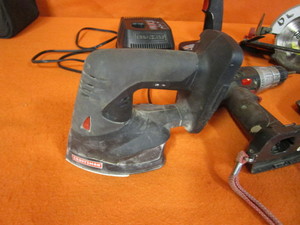 lot 33 image: Craftsman 19.2v Tools